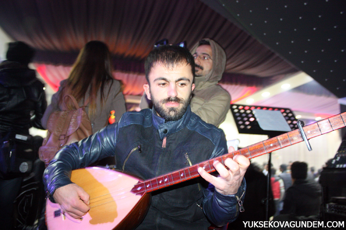 Serhado Yüksekova'da Coşku dolu Bir Konser Verdi 79