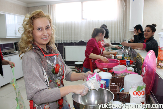 Yüksekova'da Romanya ve Moldovanın Yöresel Yemekleri 7