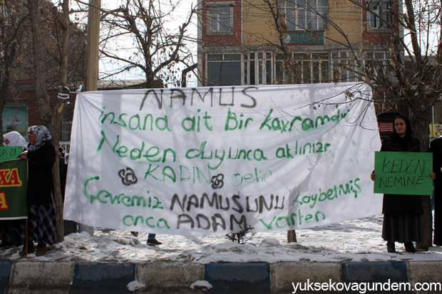 Yüksekova Özgecan İçin Yürüdü 1