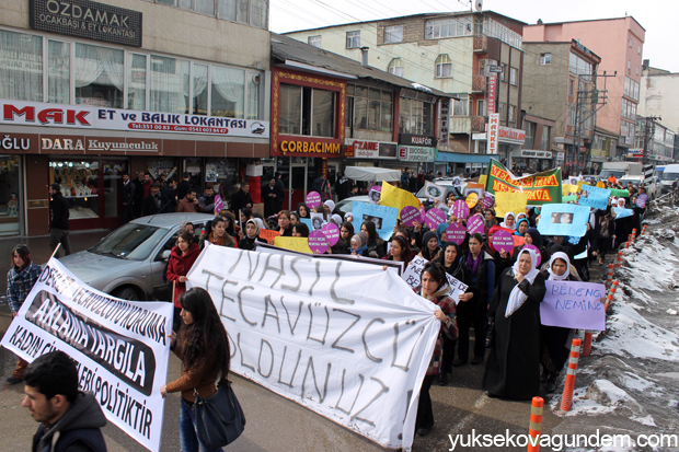 Yüksekova Özgecan İçin Yürüdü 8