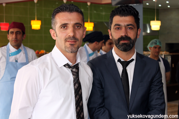 Yüksekovada Cafe Dissa Açıldı 7