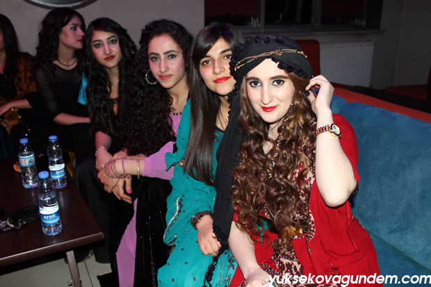 Yüksekova Kanıt Dershanesi'nin Moral Gecesi 17