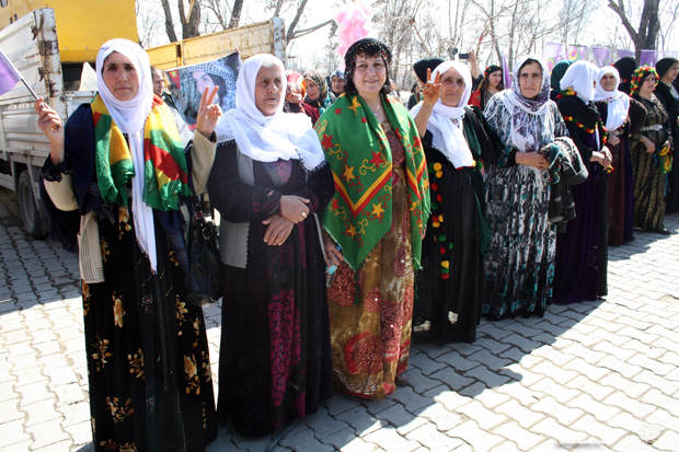Yüksekova'da 8 Mart Dünya Kadınlar Günü Kutlamaları 96