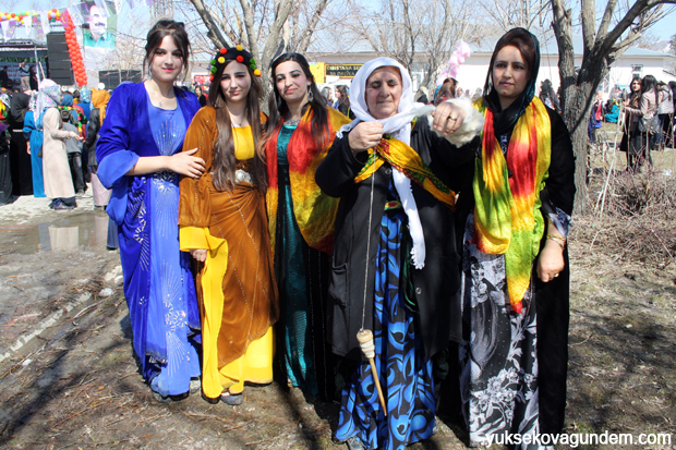 Yüksekova'da 8 Mart Dünya Kadınlar Günü Kutlamaları 98
