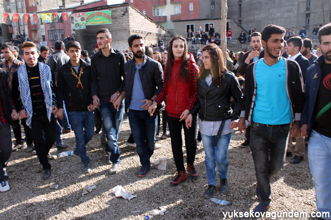 Yüksekova'da Newroz Coşkusu 85