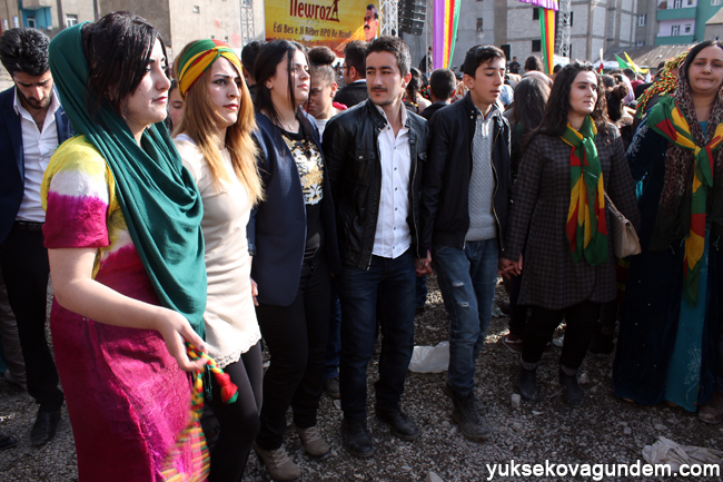 Yüksekova'da Newroz Coşkusu 92