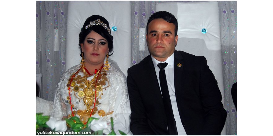 Öztürk Ailesinin Mutlu Günü