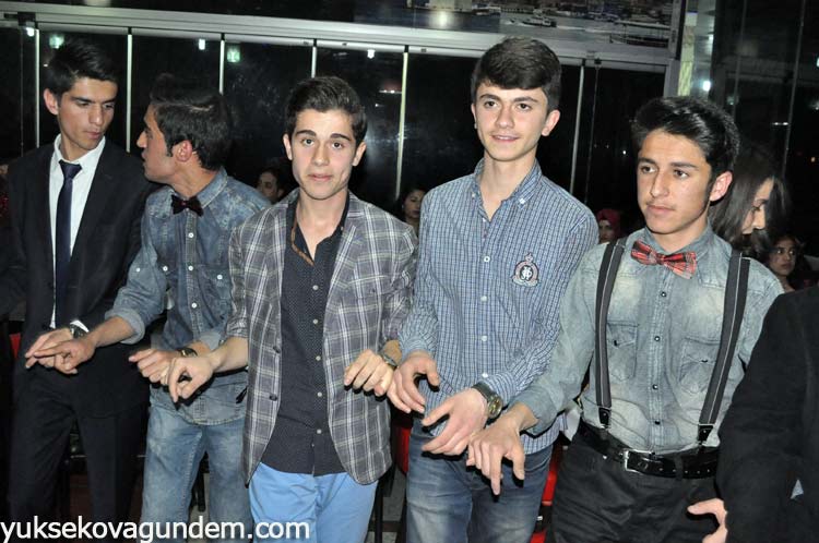 Yüksekova Toki Anadolu Lisesi'nin Mezuniyet Gecesi 46