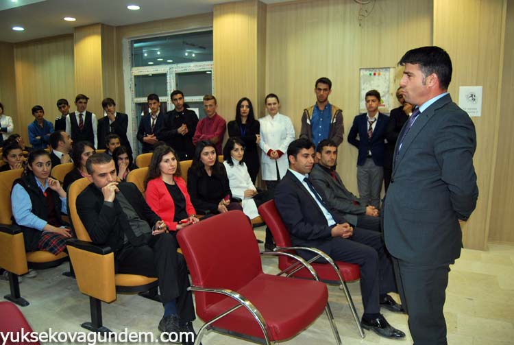 Milli Piyango Anadolu Lisesi'nin İlk Paneli Yapıldı 16