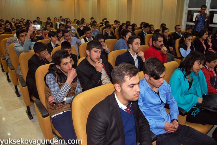 Milli Piyango Anadolu Lisesi'nin İlk Paneli Yapıldı 8