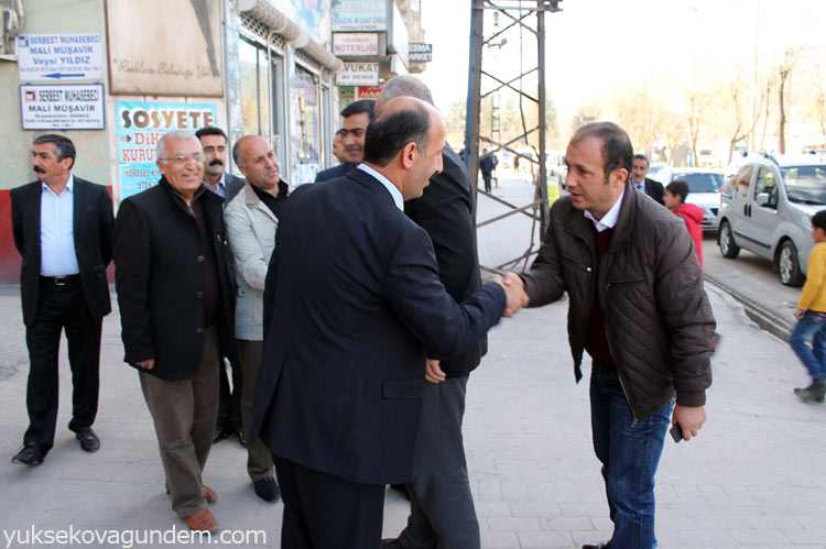 HDP Hakkari Adayları Yüksekova'da Esnafı Ziyaret Etti 12