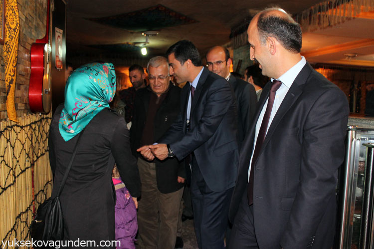 HDP Hakkari Adayları Yüksekova'da Esnafı Ziyaret Etti 29