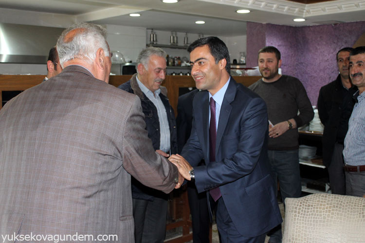 HDP Hakkari Adayları Yüksekova'da Esnafı Ziyaret Etti 34