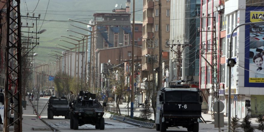 Yüksekova'da olaylar bu günde devam etti