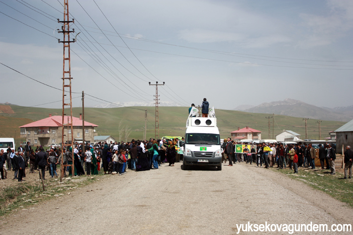 YPG’li Çiçek son yolculuğuna uğurlandı 4