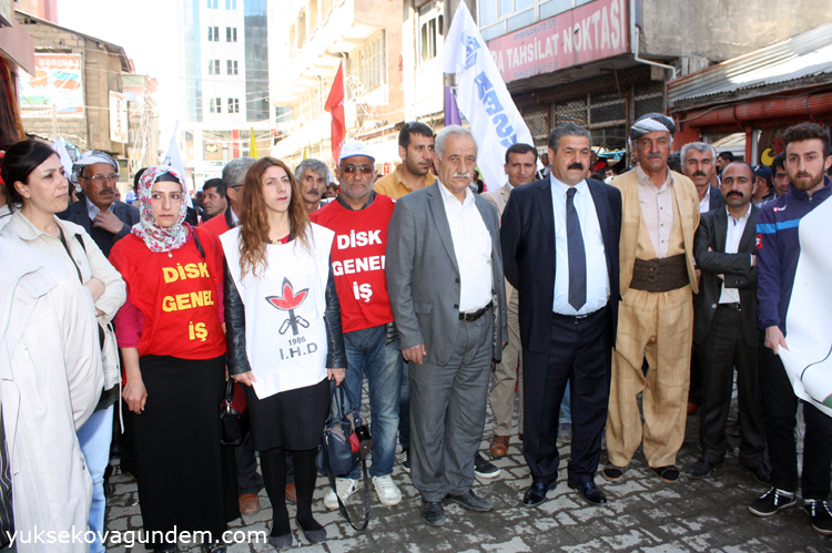 Yüksekova'da 1 Mayıs 12