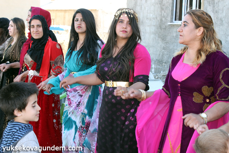 Yüksekova Düğünleri (02-03) Mayıs 2015 168