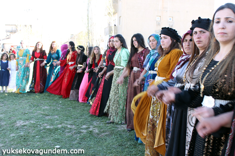Yüksekova Düğünleri (02-03) Mayıs 2015 172