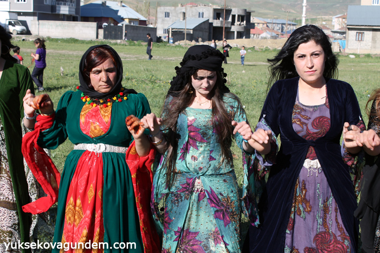 Yüksekova Düğünleri (02-03) Mayıs 2015 175