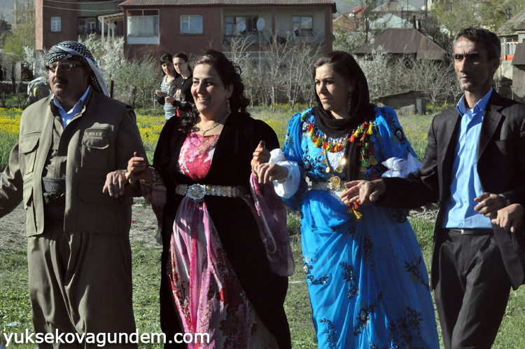 Yüksekova Düğünleri (02-03) Mayıs 2015 207