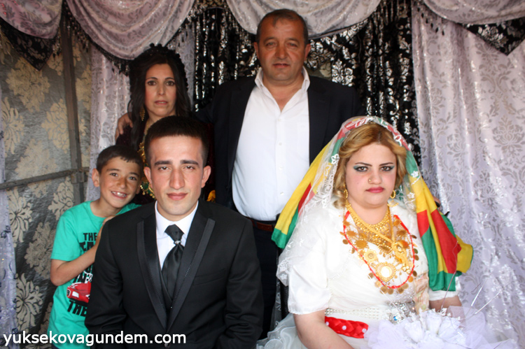 Yüksekova Düğünleri (02-03) Mayıs 2015 44