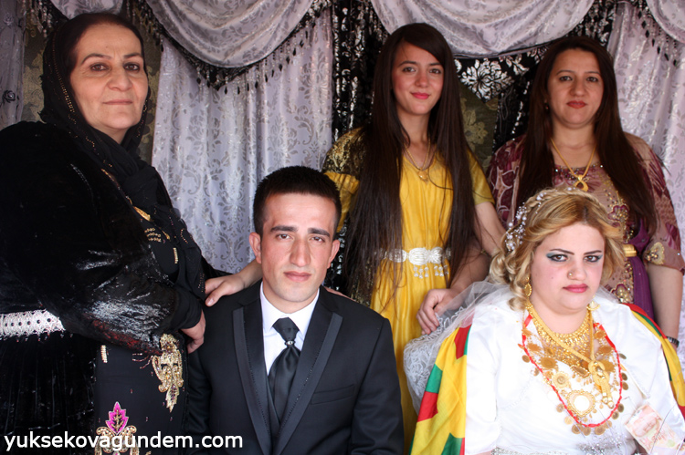 Yüksekova Düğünleri (02-03) Mayıs 2015 48