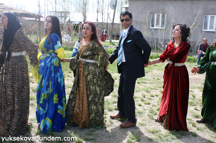 Yüksekova Düğünleri (02-03) Mayıs 2015 49