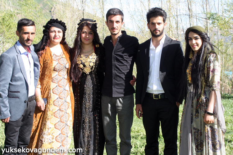 Yüksekova Düğünleri (02-03) Mayıs 2015 57