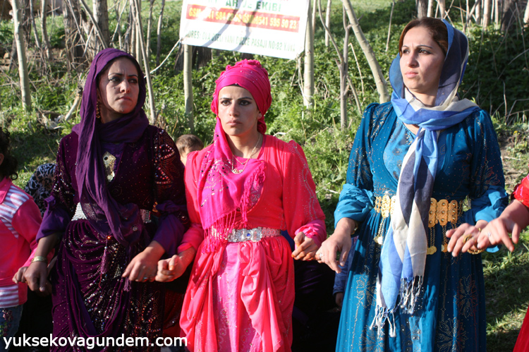 Yüksekova Düğünleri (02-03) Mayıs 2015 72