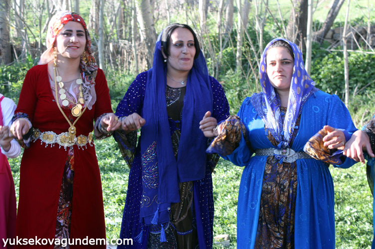 Yüksekova Düğünleri (02-03) Mayıs 2015 74