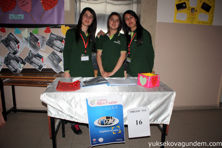 Yüksekova'da Bilim Fuarı Yoğun İlgi Gördü 24