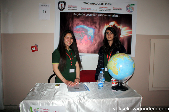 Yüksekova'da Bilim Fuarı Yoğun İlgi Gördü 26