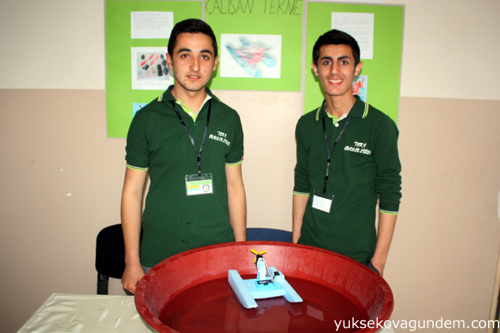 Yüksekova'da Bilim Fuarı Yoğun İlgi Gördü 30