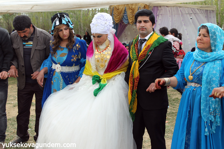 Yüksekova Düğünleri (09-10) Mayıs 2015 114
