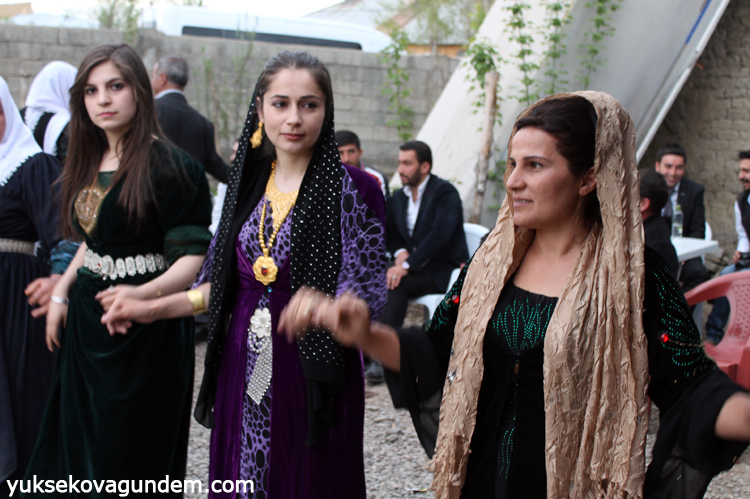 Yüksekova Düğünleri (09-10) Mayıs 2015 122