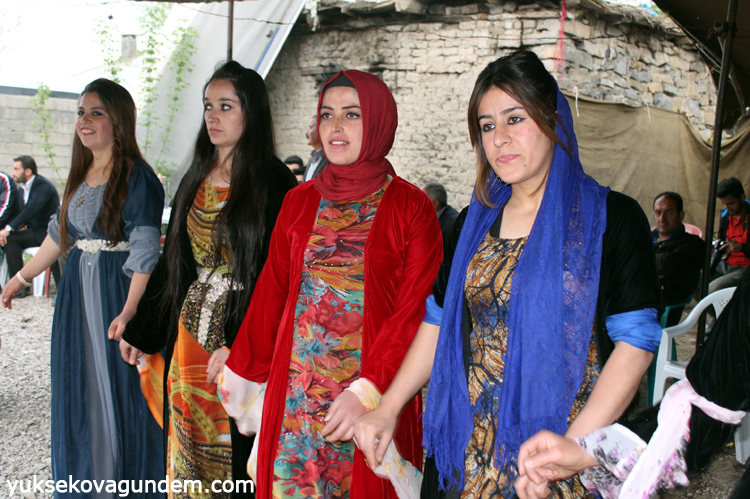 Yüksekova Düğünleri (09-10) Mayıs 2015 123