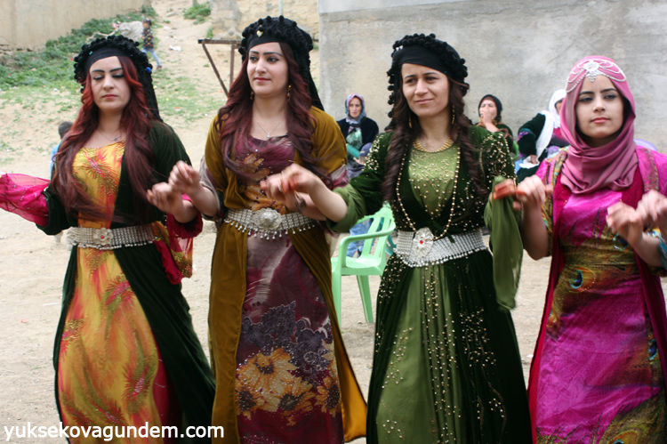 Yüksekova Düğünleri (09-10) Mayıs 2015 155