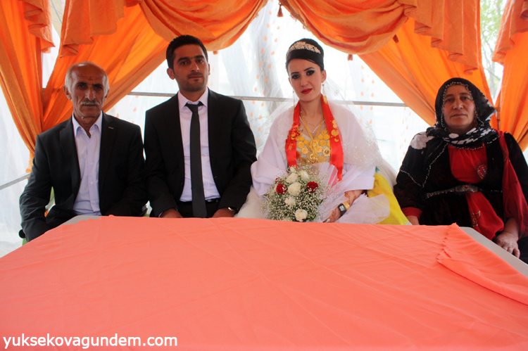 Yüksekova Düğünleri (09-10) Mayıs 2015 174