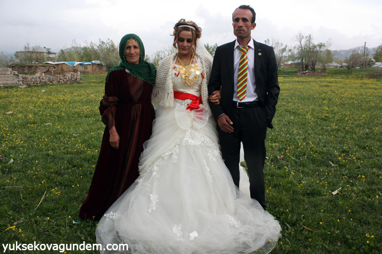 Yüksekova Düğünleri (09-10) Mayıs 2015 185