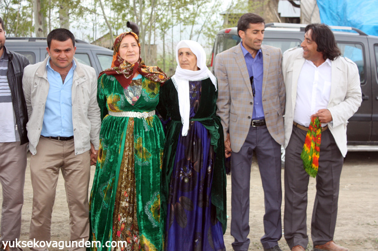 Yüksekova Düğünleri (09-10) Mayıs 2015 197