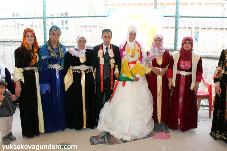 Yüksekova Düğünleri (09-10) Mayıs 2015 37