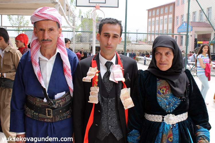 Yüksekova Düğünleri (09-10) Mayıs 2015 40