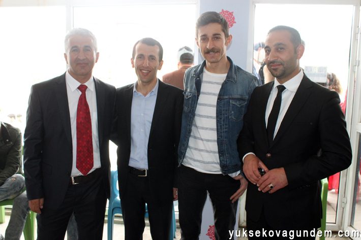 Kamalı Ailesinin Mutlu Günü 13