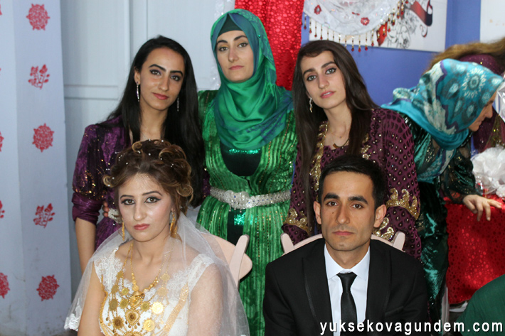Kamalı Ailesinin Mutlu Günü 28