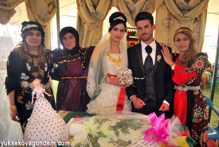 Yüksekova Düğünleri (16-17) Mayıs 2015 21