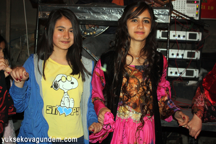 Yüksekova Düğünleri (16-17) Mayıs 2015 223