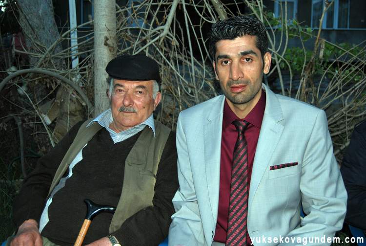 Ertan ailesinin mutlu günü 43