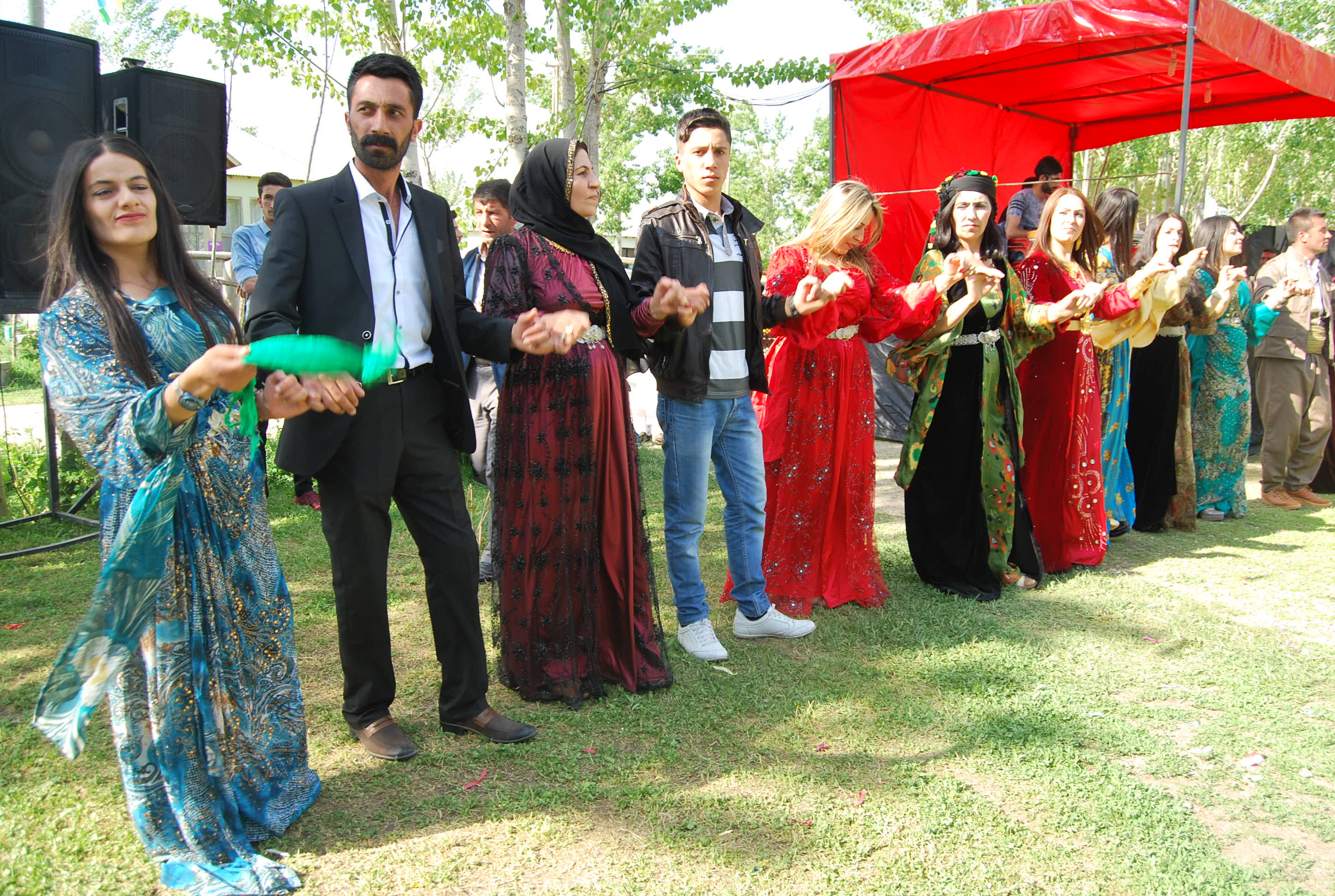 Yüksekova Düğünleri (23-24) Mayıs 2015 87