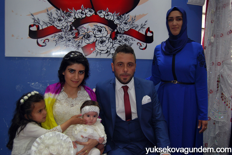 Öner Ailesinin Mutlu Günü 10