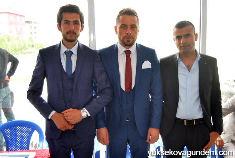 Öner Ailesinin Mutlu Günü 11